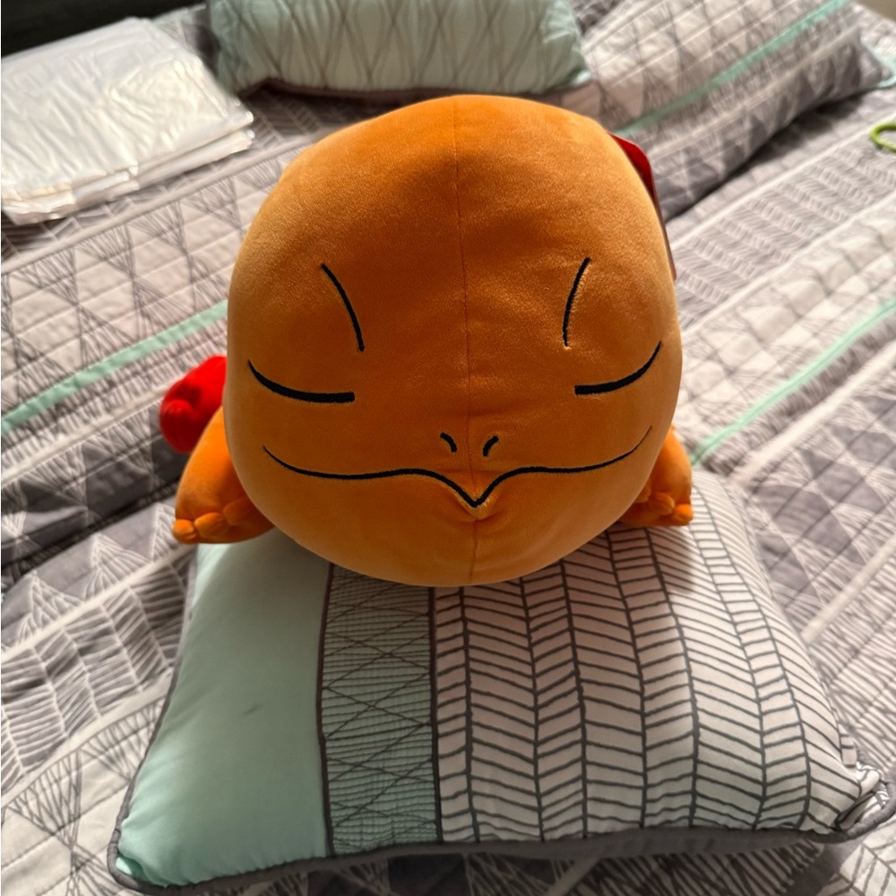 Pokémon x Jazwares Sleeping Charmander 18” Plush Toy - New With Tags - Picture 6 of 10